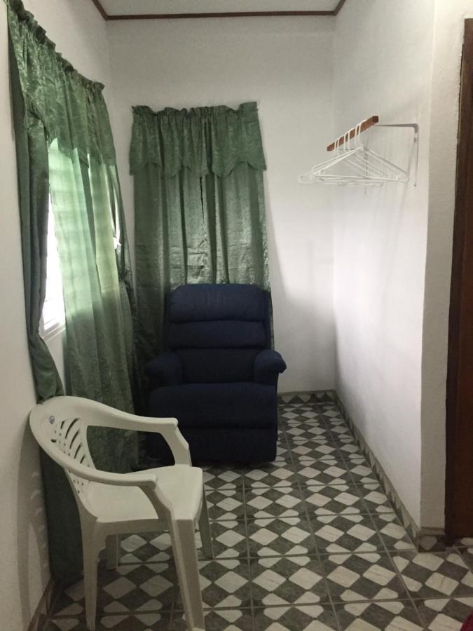 Matus Guest House Сан-Игнасио Экстерьер фото