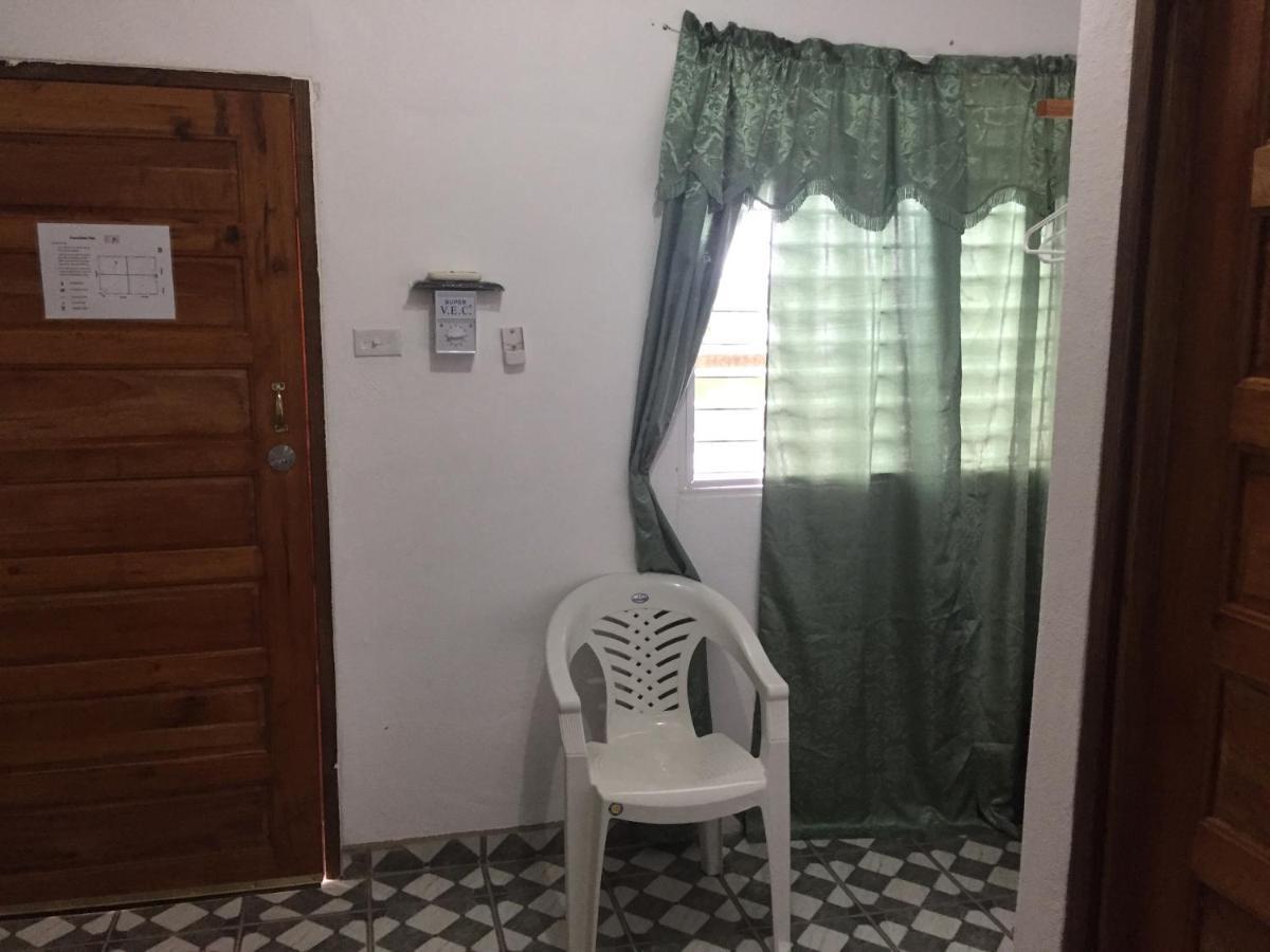 Matus Guest House Сан-Игнасио Экстерьер фото